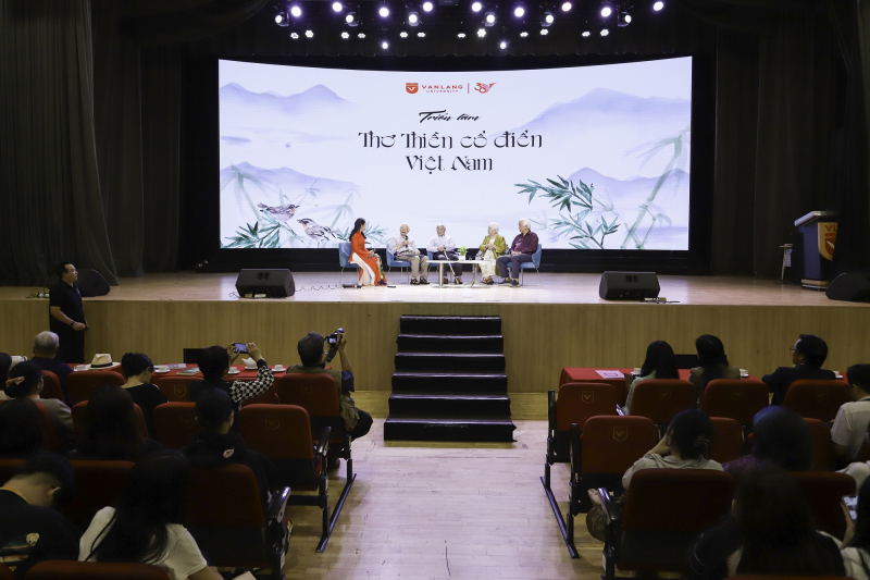 Triển lãm Thơ Thiền cổ điển Việt Nam tại Trường Đại học Văn Lang -0