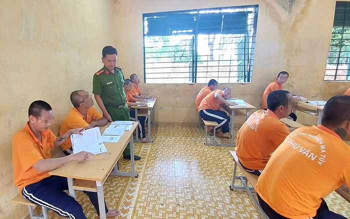 Trao cơ hội làm lại cuộc đời cho học viên cai nghiện ma túy -0