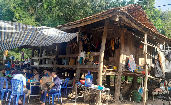 Thương tiếc một người đồng đội tận tụy với công việc -0