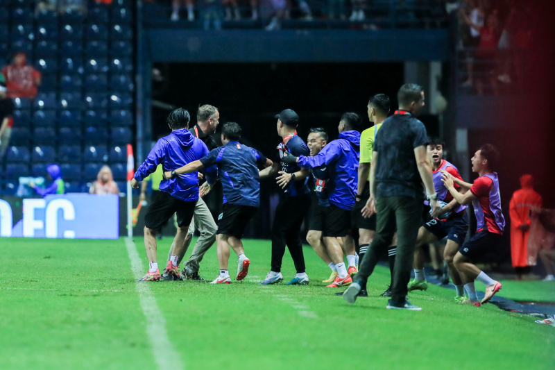 CLB Bóng đá Công an Hà Nội vô địch Shopee Cup 2024/2025 -0