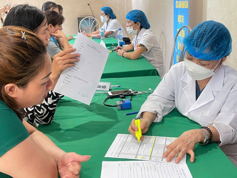 Diễn đàn trực tuyến Công nhân, người lao động trong CAND góp ý xây dựng Đảng và phấn đấu trở thành đảng viên -0