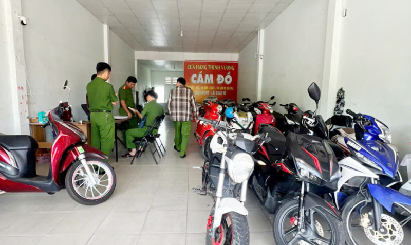 Kiểm tra cơ sở cầm cố tài sản không phép ở Phú Quốc -0