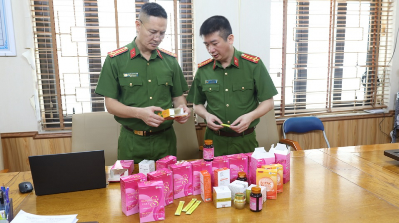 Bắt giữ 30 tấn hàng có dấu hiệu buôn lậu, gian lận thương mại, mua bán hàng giả -0