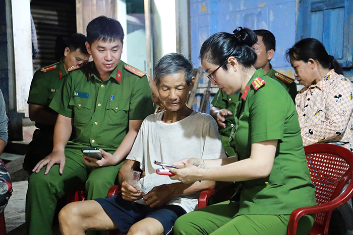 Bình yên phố núi La Hai -0