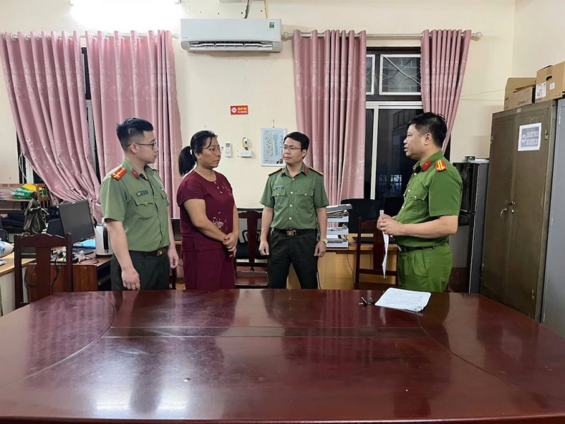 Đánh sập đường dây kinh doanh thực phẩm chức năng có chứa chất c.ấm -0