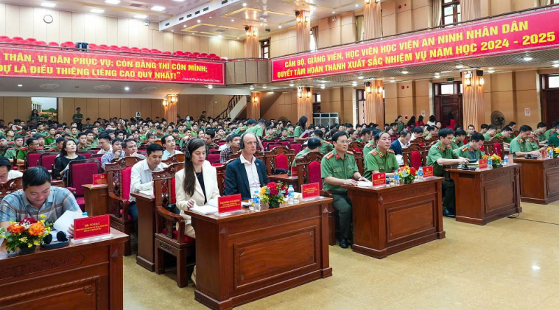 Đẩy mạnh hợp tác quốc tế ứng phó với các đe dọa an ninh phi truyền thống -0
