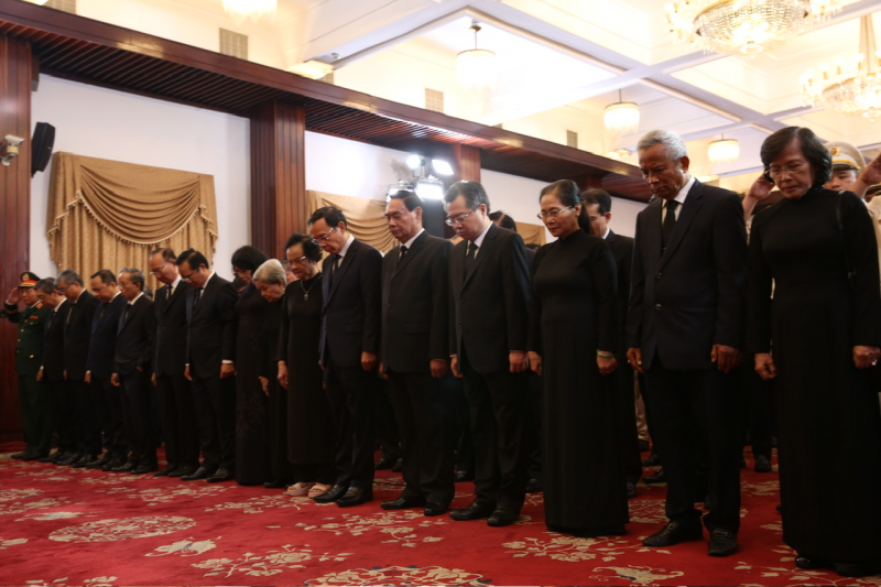 Lễ viếng Nguyên Chủ tịch nước Trần Đức Lương tại TP Ho Chí Minh -0