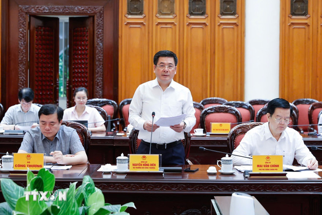 Thủ tướng: Tiếp tục đàm phán thuế với Hoa Kỳ trên nguyên tắc lợi ích hài hòa -0