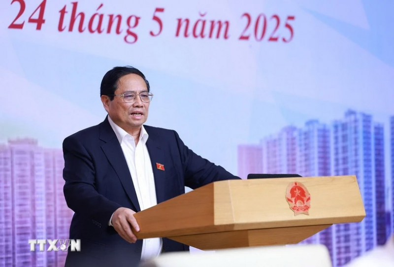 Thủ tướng: Triển khai ngay giải pháp để giảm chênh lệch giá vàng trong nước và quốc tế -1