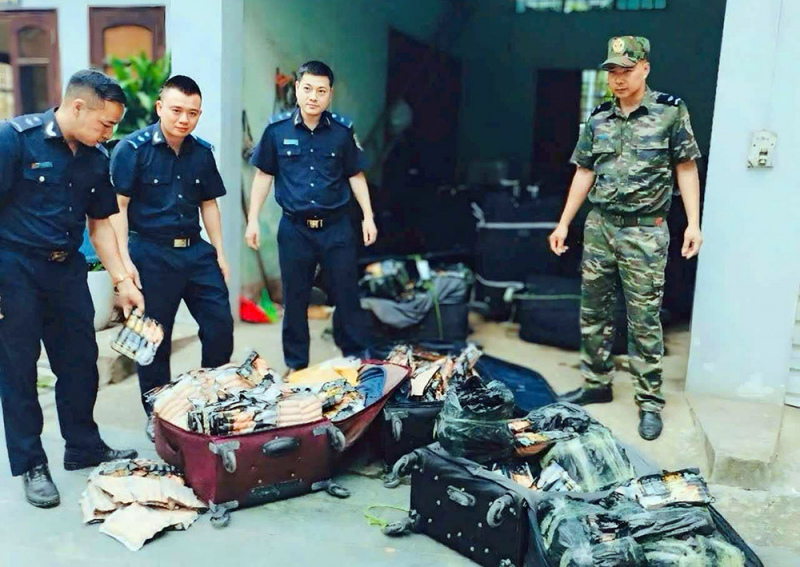 Phối hợp kiểm tra, thu giữ hơn 2,5 tấn thực phẩm đông lạnh nhập lậu -1