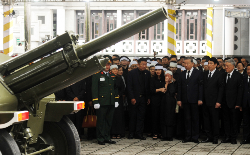 Tổ chức trọng thể lễ truy điệu nguyên Chủ tịch nước Trần Đức Lương -1