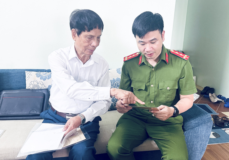 Tình thương lặn lội 6 thập kỷ -0