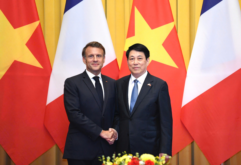 Lễ đón Tổng thống Pháp Emmanuel Macron thăm cấp nhà nước tới Việt Nam -2