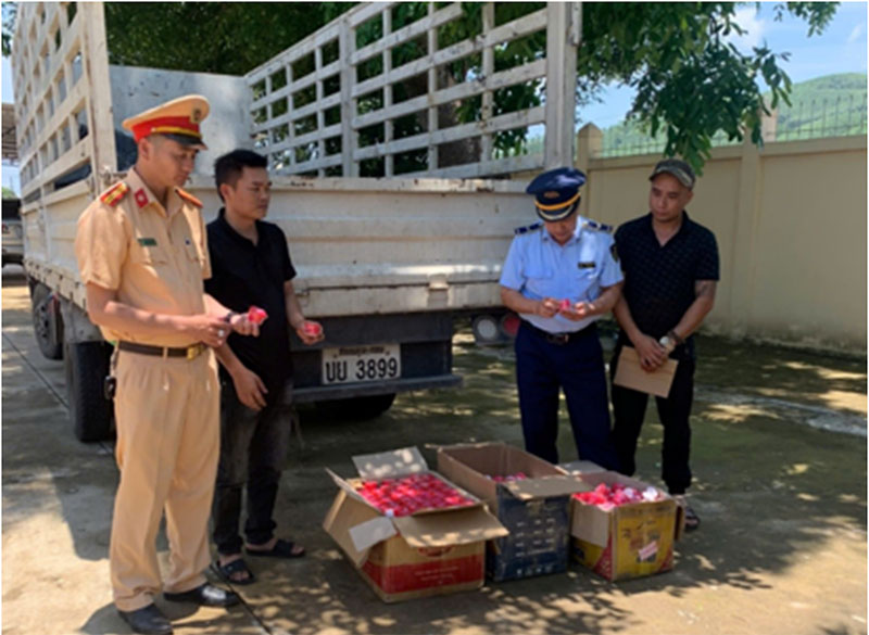 Lực lượng QLTT địa phương tăng cường xử lý vi phạm -0