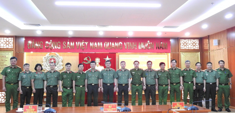 Công an TP Hồ Chí Minh cùng Công an 2 tỉnh chuẩn bị cho công tác sáp nhập -3