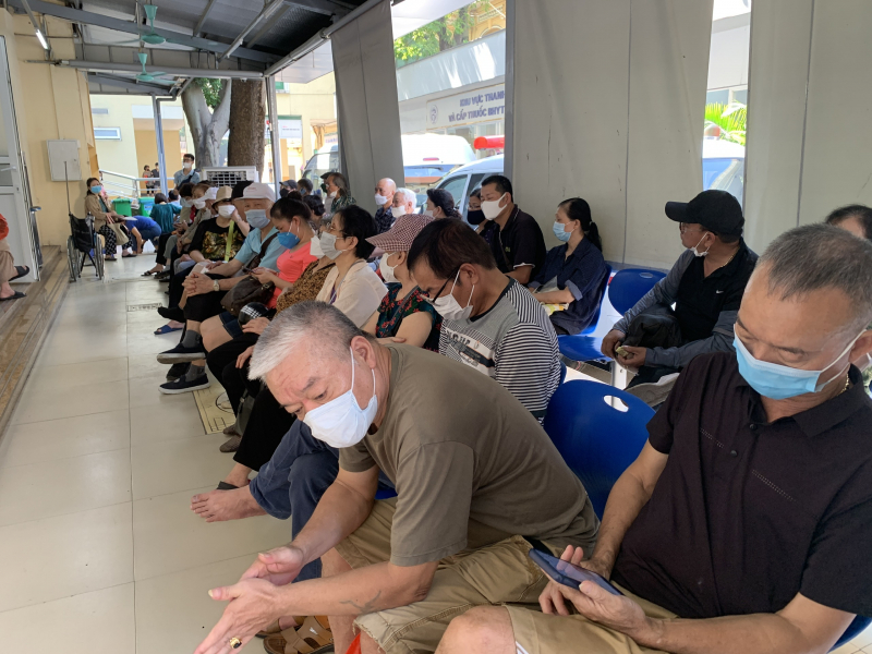Biến thể NB.1.8.1 chiếm hầu hết các mẫu giải trình tự gene từ bệnh nhân COVID-19 -0