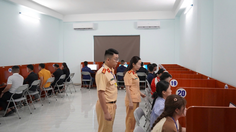 Bắc Kạn khai mạc kỳ sát hạch lái xe đầu tiên do Công an tỉnh tổ chức -1
