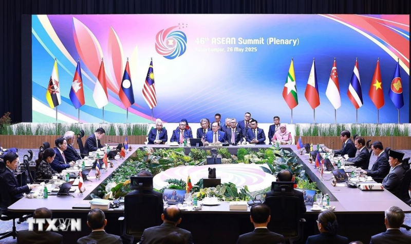 Thủ tướng bắt đầu các hoạt động tại Hội nghị Cấp cao ASEAN lần thứ 46 -0