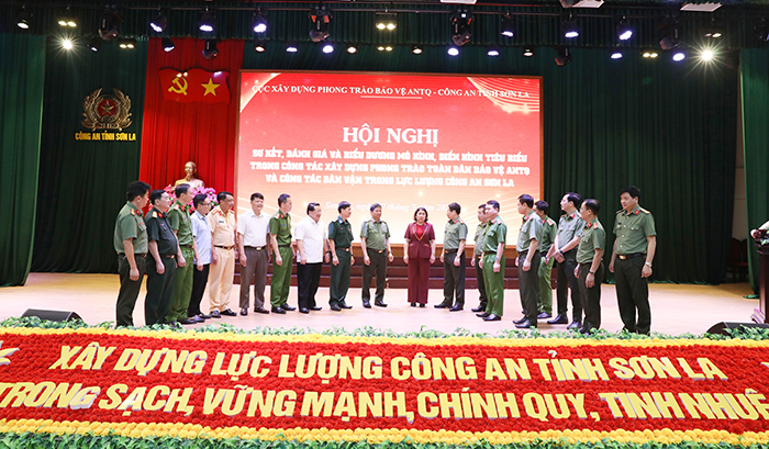 Nâng cao hiệu quả công tác xây dựng phong trào toàn dân bảo vệ ANTQ tại miền núi Sơn La -0