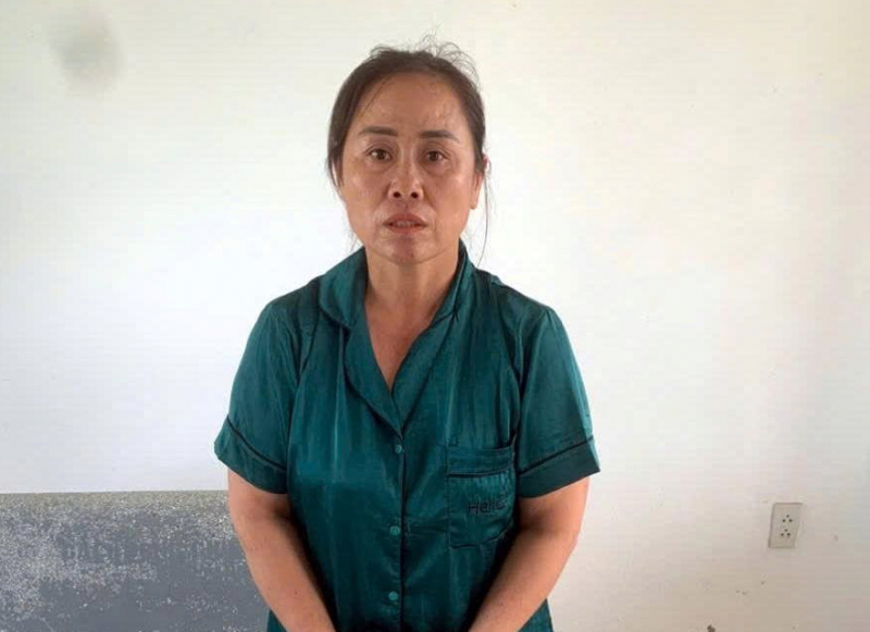 Tạm giữ người trong trường hợp khẩn cấp đối tượng kích động, gây rối trước trụ sở Công an -0 Tạm giữ người trong trường hợp khẩn cấp đối tượng kích động, gây rối trước trụ sở Công an -0