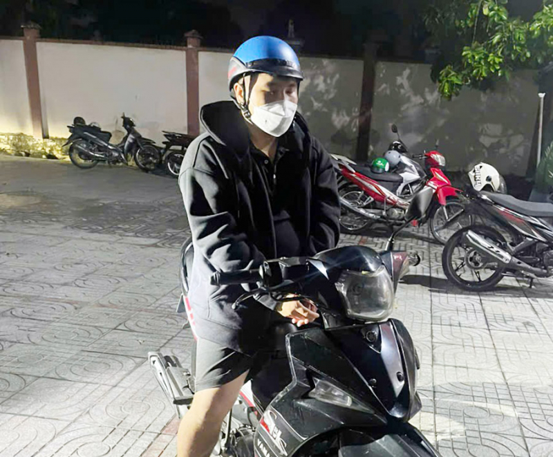 nu sinh.jpg -0