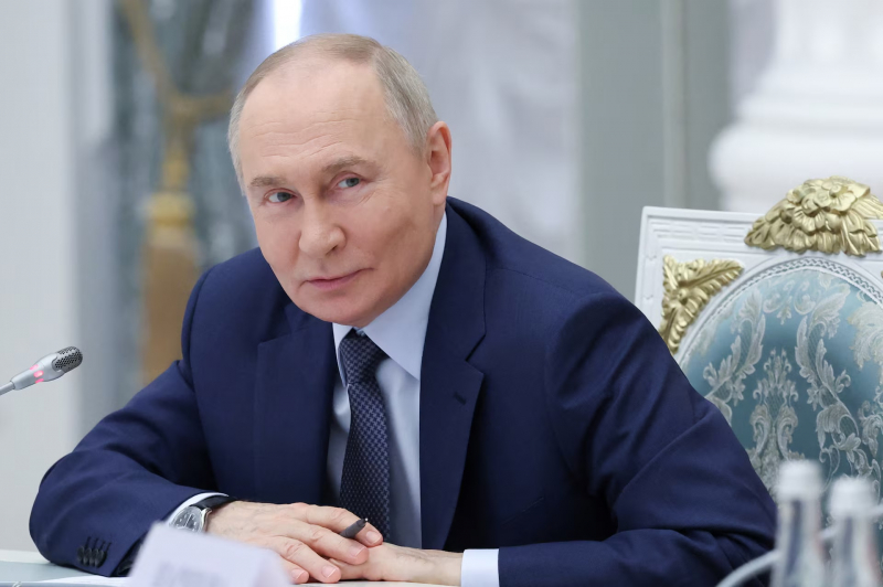 Tổng thống Trump cảnh báo ông Putin đang