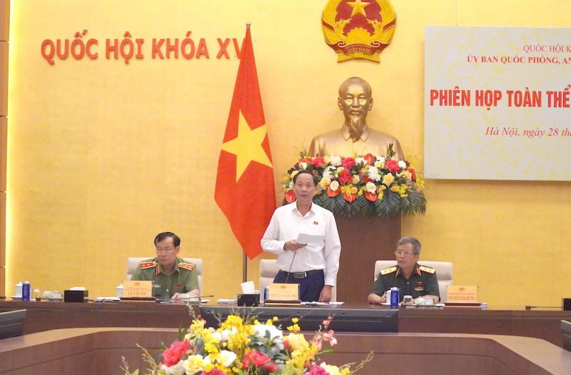 Ủy ban Quốc phòng, An ninh và Đối ngoại thẩm tra nội dung sửa đổi, bổ sung 11 luật liên quan đến quân sự, quốc phòng  -0