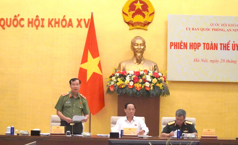 Ủy ban Quốc phòng, An ninh và Đối ngoại thẩm tra nội dung sửa đổi, bổ sung 11 luật liên quan đến quân sự, quốc phòng  -0