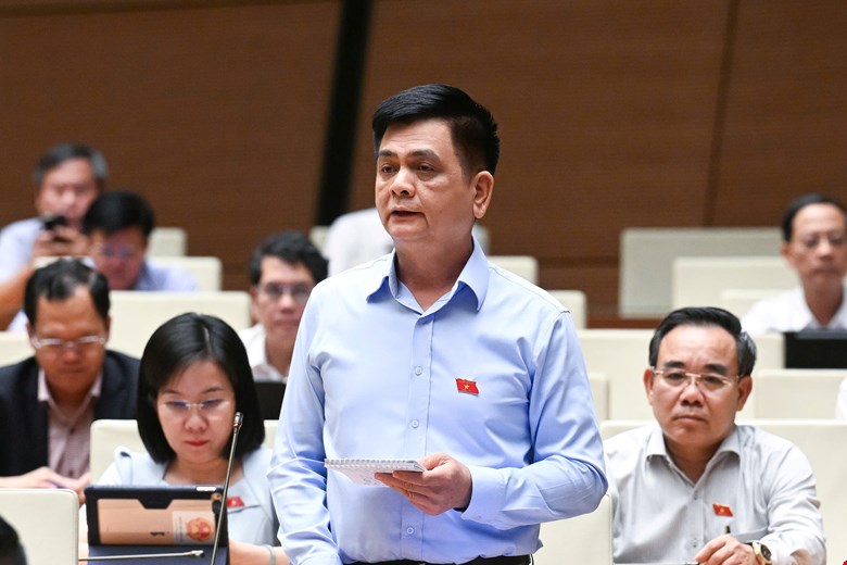 Đề nghị rà soát, quy định rõ về người Việt Nam không xác định được quốc tịch -0