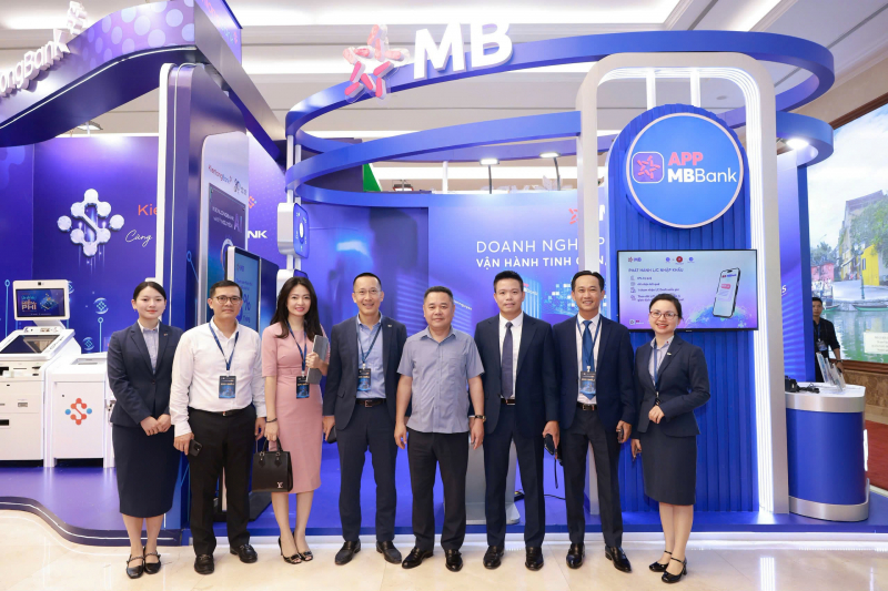 Biz MBBank –Tài chính doanh nghiệp toàn diện MB mang đến sự kiện “Chuyển đổi số ngành Ngân hàng năm 2025” -0