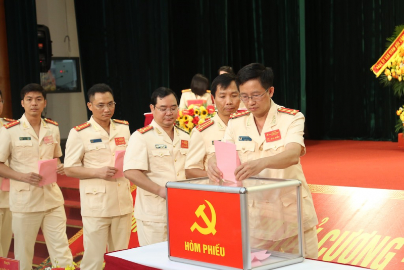 Tạo môi trường thuận lợi phát triển kinh tế - xã hội của Thủ đô -2