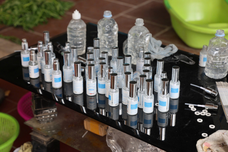 Inspección de cosméticos caseros y caseros -0