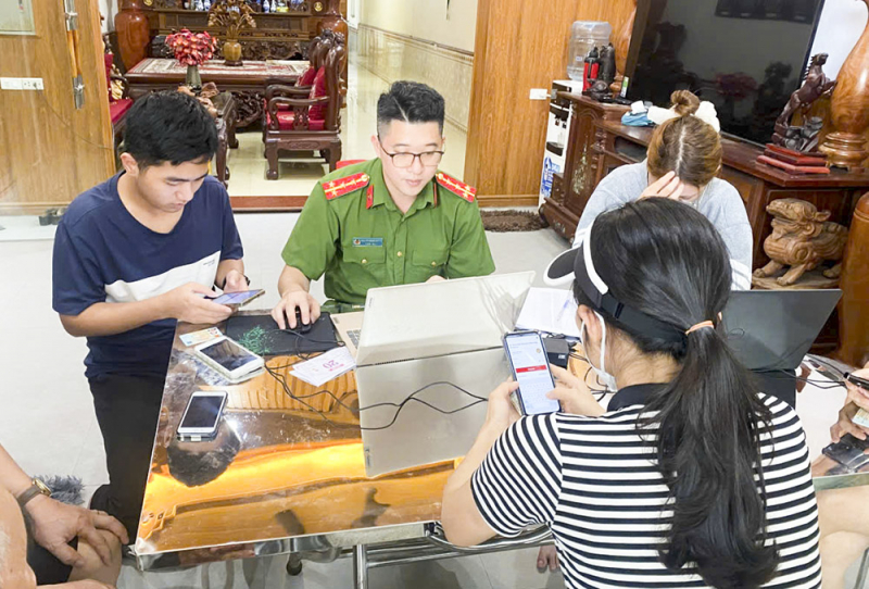 Lập chiến công xuất sắc trong nhiều “trận đánh” -0
