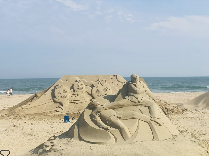 Những tượng cát độc đáo trên bãi biển Busan -0