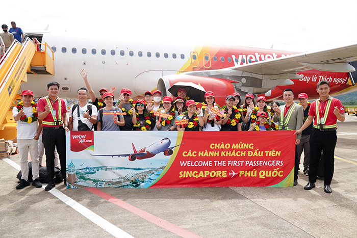 Vietjet tưng bừng khai trương các đường bay mới đến Phú Quốc, Nha Trang, Đà Nẵng đón -0