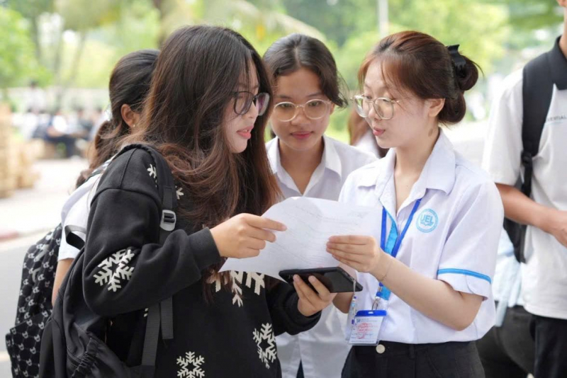 Hơn 97.000 thí sinh dự thi đánh giá năng lực đợt 2 của Đại học Quốc gia TP Hồ Chí Minh -0