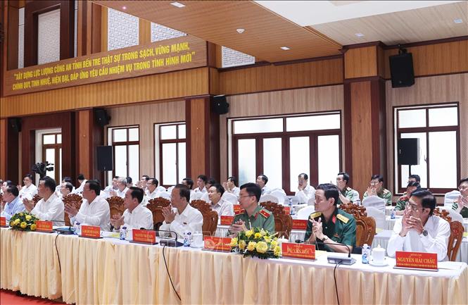 Tổng Bí thư: Kiến tạo mô hình phát triển mới, chuyển từ tư duy nhiệm kỳ sang tư duy chiến lược dài hạn -0