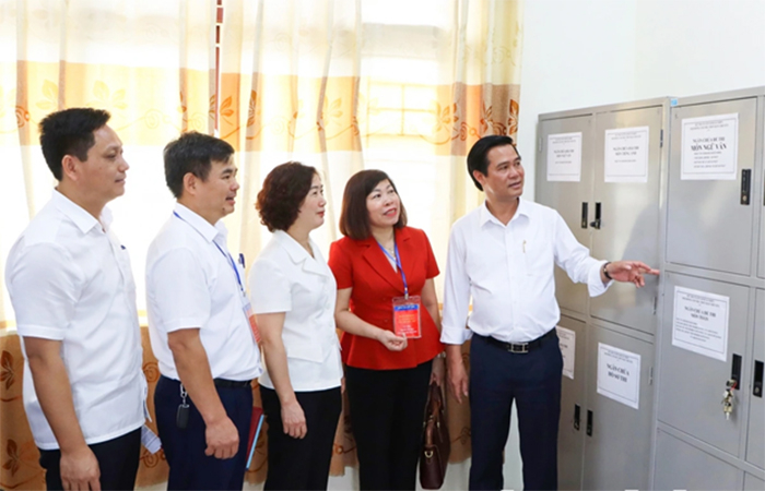 Kiểm tra công tác chuẩn bị tổ chức Kỳ thi tuyển sinh vào lớp 10 THPT công lập -1