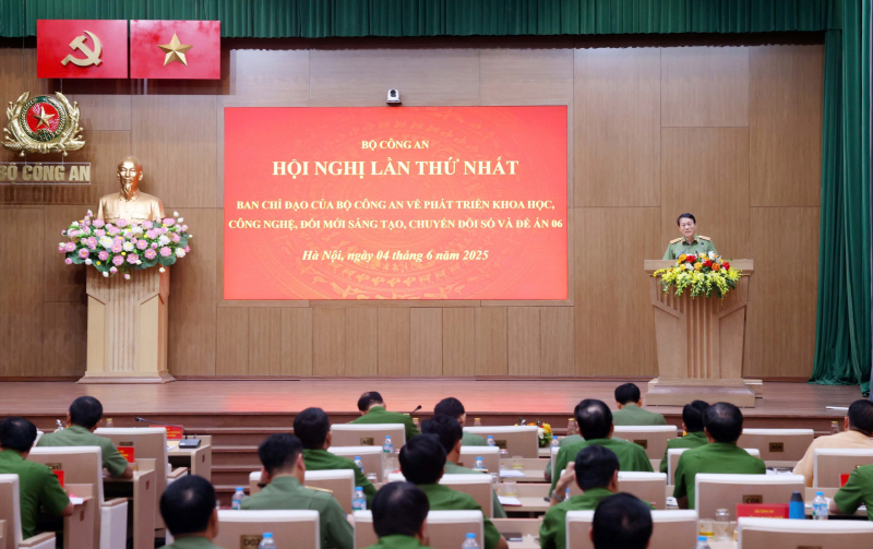Bộ Công an tiền phong, gương mẫu đi đầu, đột phá trong triển khai Nghị quyết 57 -0