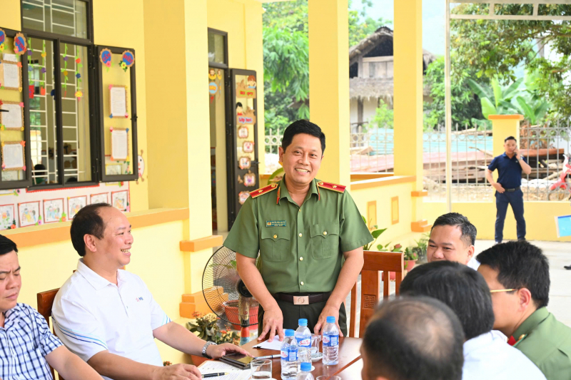 Trường Mầm non Hùng Lợi - Quà tặng của Bộ trưởng Lương Tam Quang dành cho thiếu nhi ở Tuyên Quang -0