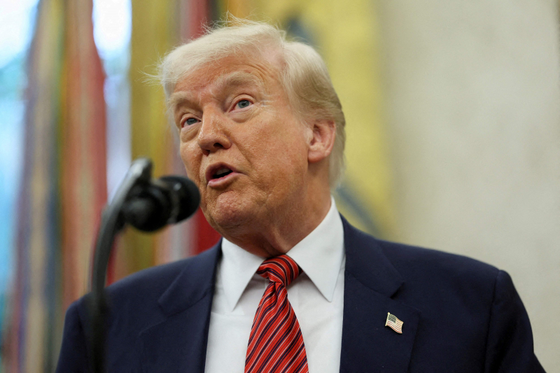 Báo Mỹ: Ông Trump tuyên bố cấm nhập cảnh với nhiều quốc gia -0