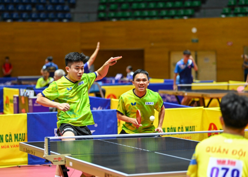 Khi tinh thần thể thao song hành cùng trách nhiệm xã hội: Bài học từ bầu Hiển -0