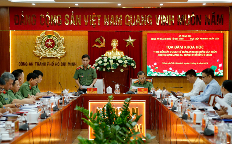 Xây dựng thế trận an ninh nhân dân trên không gian mạng tại TP Hồ Chí Minh -1