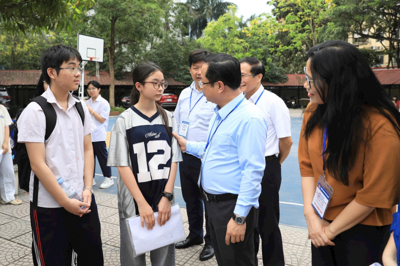 Gần 103.000 học sinh Hà Nội tranh suất vào lớp 10 công lập -0