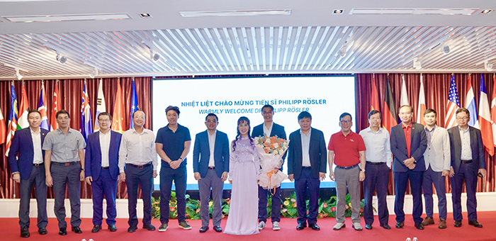 Tiến sĩ Philipp Rösler – Nguyên Phó Thủ tướng Đức gia nhập Vietjet -0