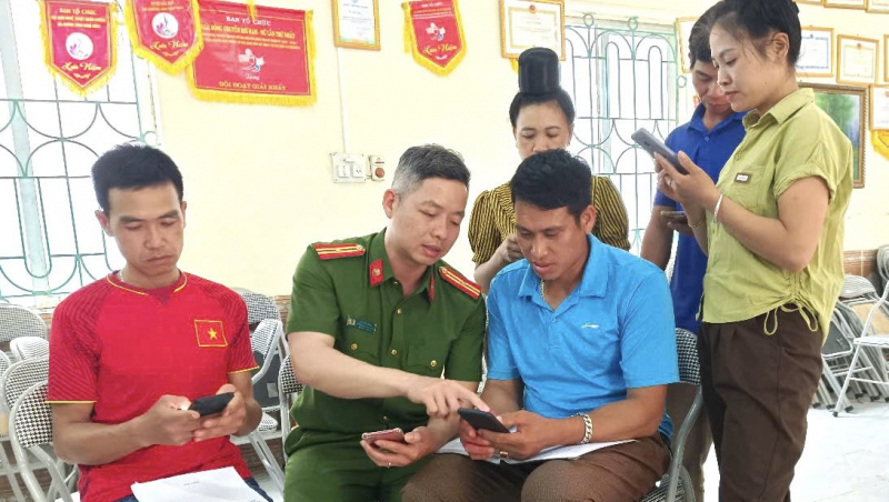 Nhân dân đồng thuận, thống nhất cao với nội dung sửa đổi, bổ sung Hiến pháp năm 2013 -0