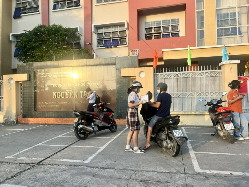 TP Hồ Chí Minh: Hơn 76 ngàn thí sinh bước vào ngày đầu tiên kỳ thi vào lớp 10 -0