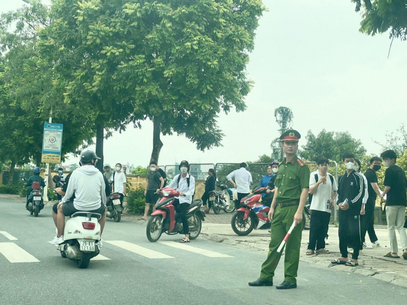 Gần 103.000 học sinh Hà Nội tranh suất vào lớp 10 công lập -0