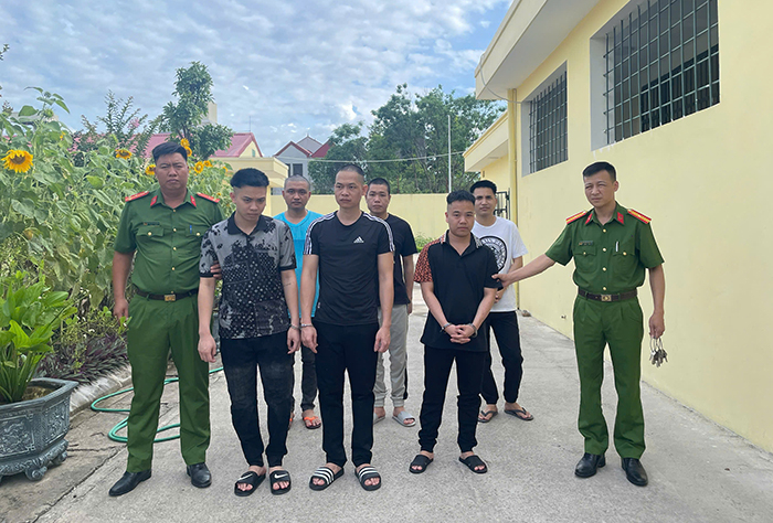 Triệt phá đường dây vận hành cổng trung gian thanh toán trái phép để tổ chức đánh bạc và rửa tiền -0