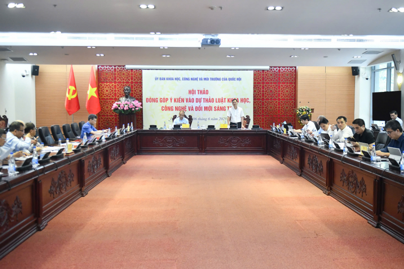 Luật cần quy định rõ việc phân bổ tối thiểu 2% GDP hằng năm cho Khoa học công nghệ và đổi mới sáng tạo -0